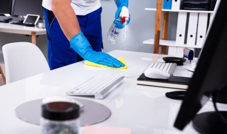 Professionnel pour le nettoyage de cabinets médicaux et paramédicaux à Narbonne